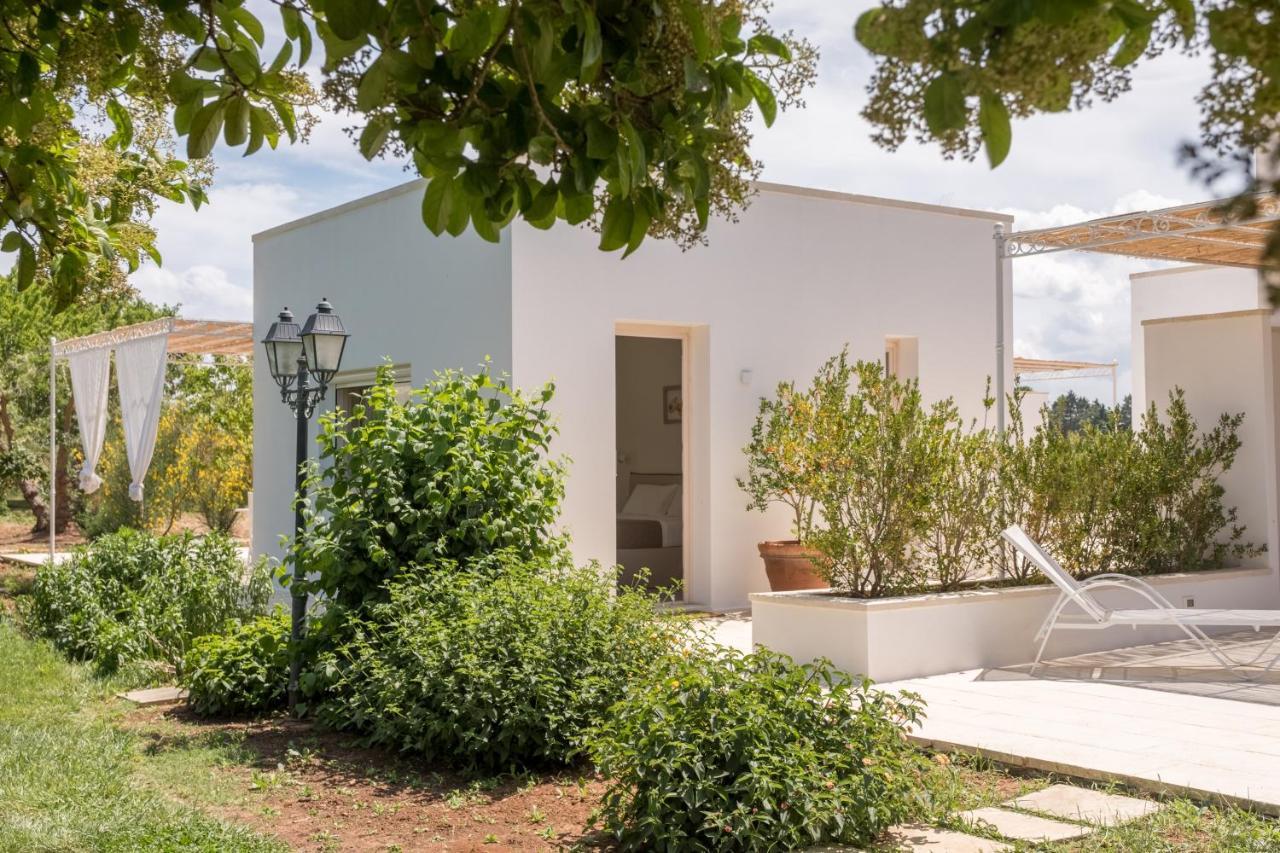 Tenuta Donnanna Agriturismo&Glamping Галатоне Екстериор снимка