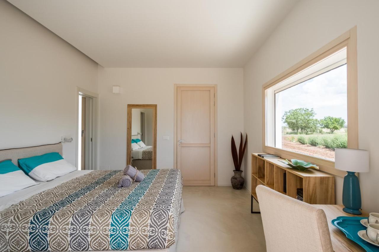 Tenuta Donnanna Agriturismo&Glamping Галатоне Екстериор снимка