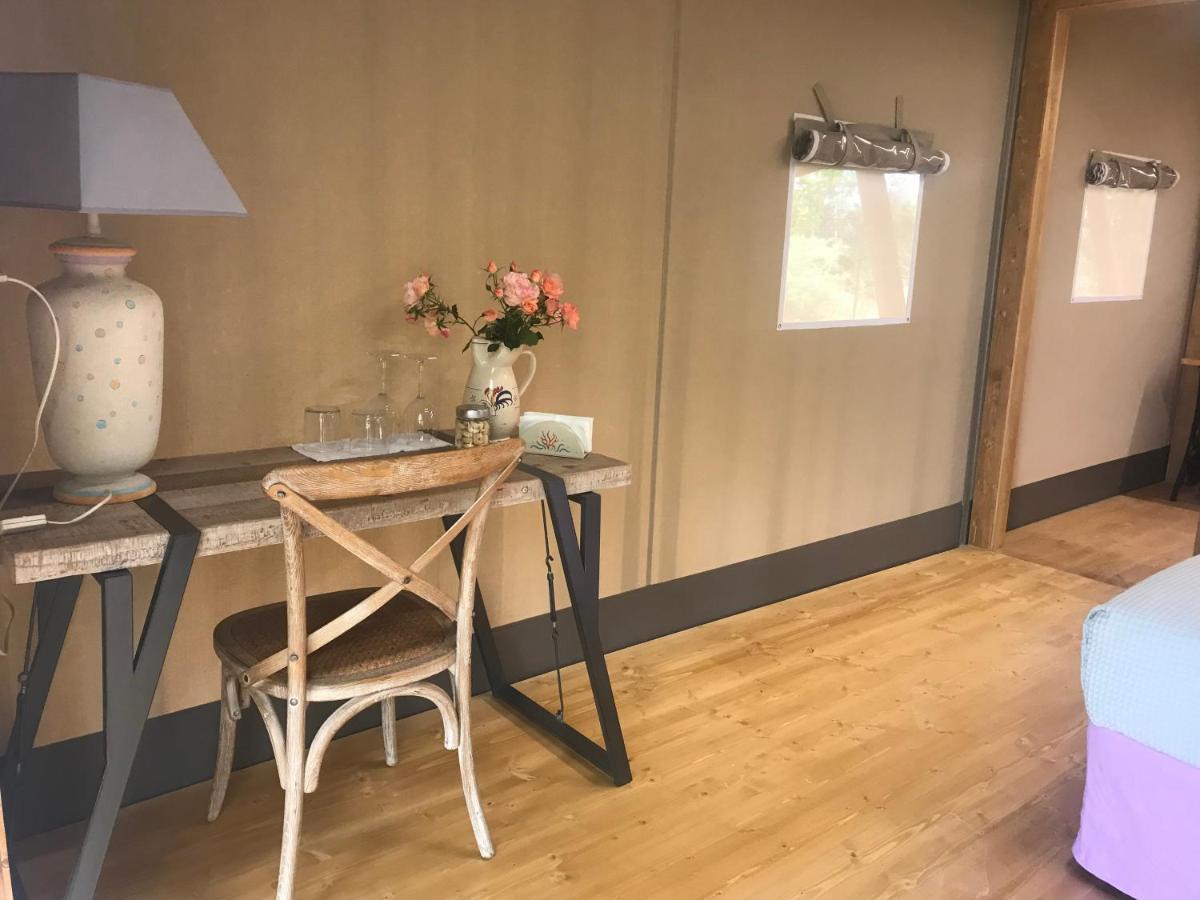 Tenuta Donnanna Agriturismo&Glamping Галатоне Екстериор снимка